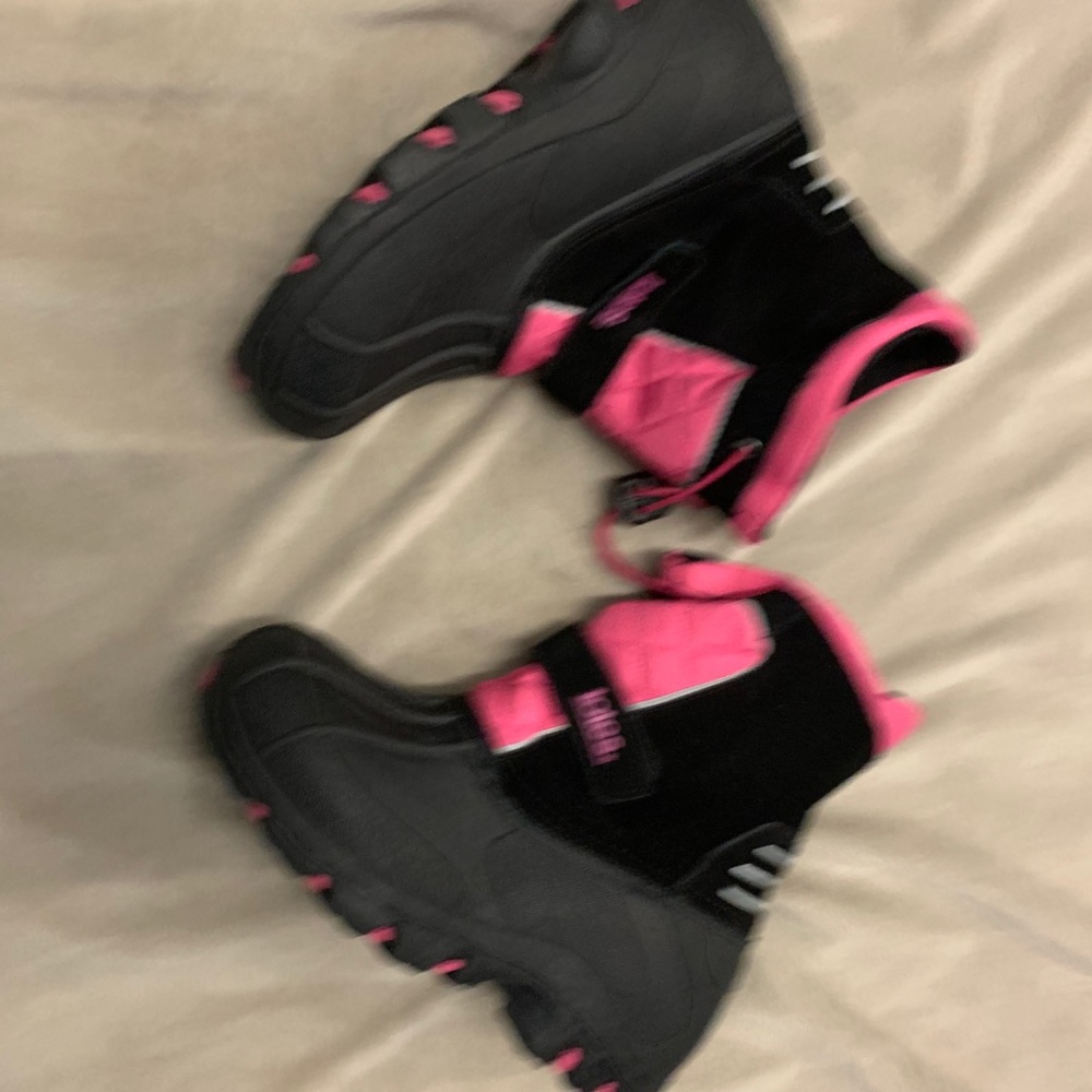 Totes boots - Picture 5 of 5